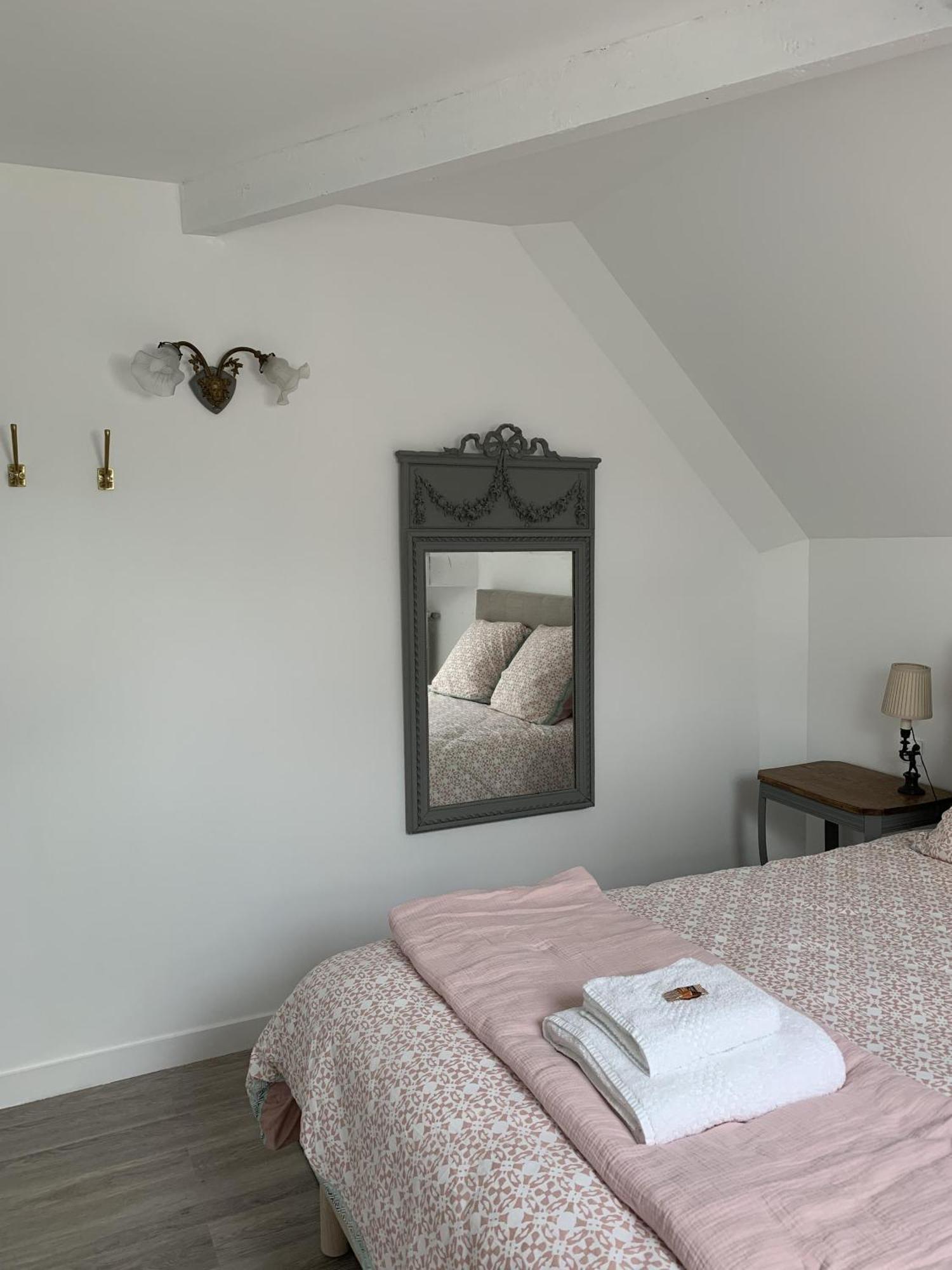 Maison D'Hotes Joussaume Latour Château-Thierry Room photo